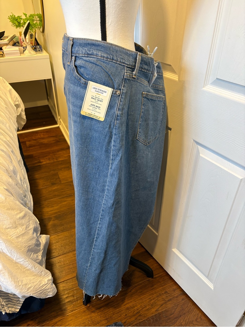 NWT Levi Strauss Signature Gold Denim Maxi Skirt Size 20 Y2K Western - Picture 2 of 8